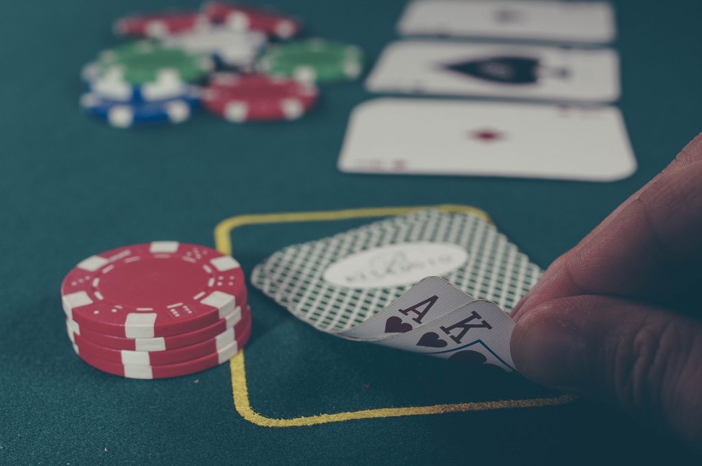 Table Games Online: From Classic Roulette To Modern Variants